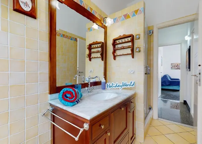 House Azzurra By World * Генуя